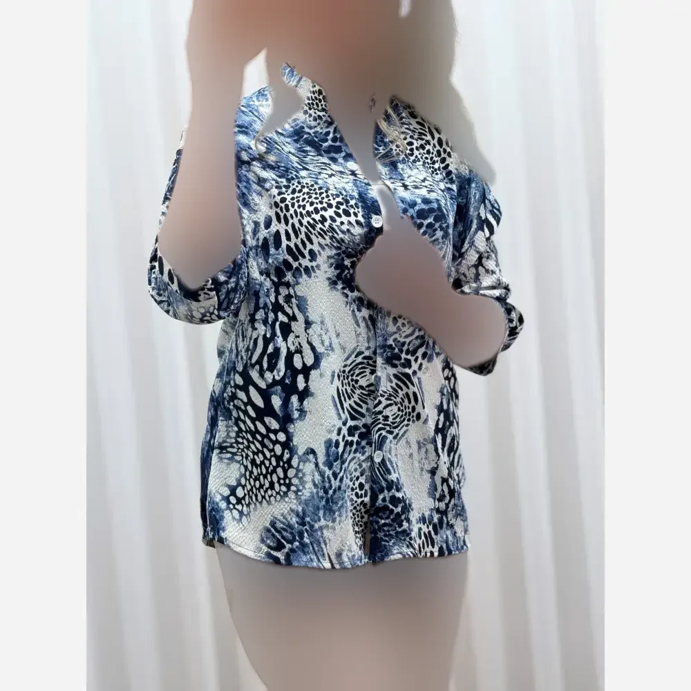 شومیز زنانه آبرنگی نخی وارداتی فری سایز شیک و راحت - تصویر 4